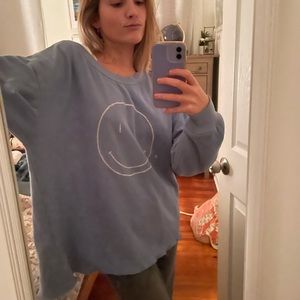 Smiley face crewneck!